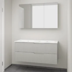Linie Ribbo badkamermeubel met Baro wastafel en spiegelkast