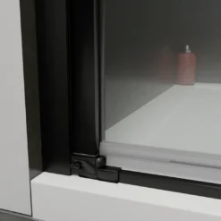Luca Varess Kuresa douche pendeldeur