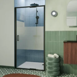 Luca Varess Vidor In douche draaideur